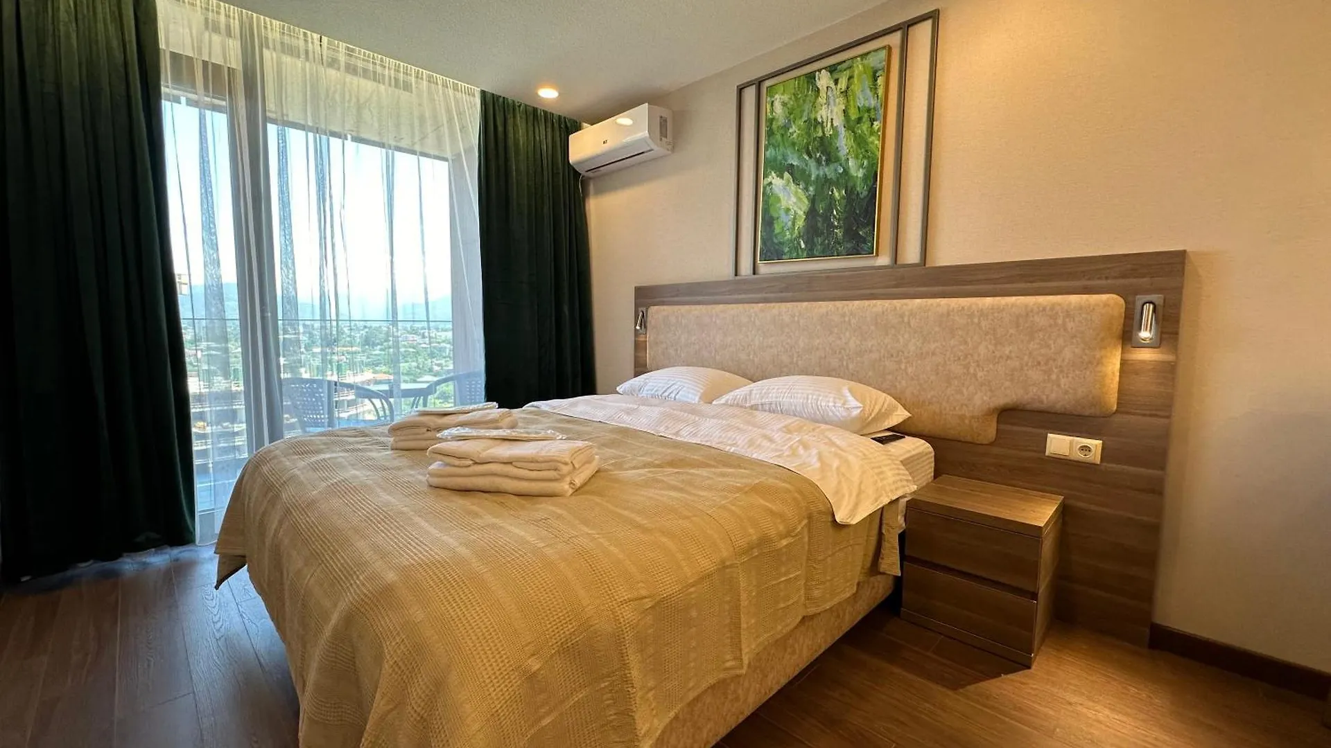 Cozy Apartments With Mountain View Adlia Street Batumi