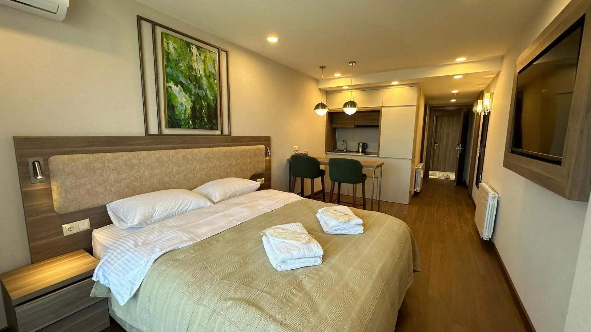 Cozy Apartments With Mountain View Adlia Street Batumi